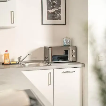 Ferienwohnung Gemuetliche Oase Im Denkmal Bonnigheim Exterior foto